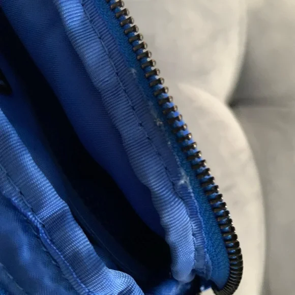 Lululemon Everywhere Belt Bag Wild Blue Bell Royal OG - Picture 11 of 12